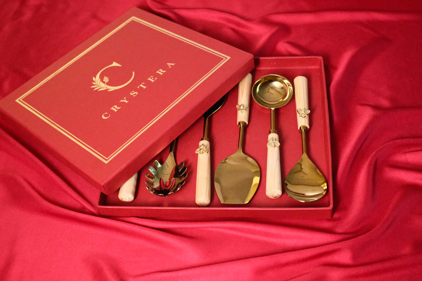 Beechwood QueenBee Serving Set