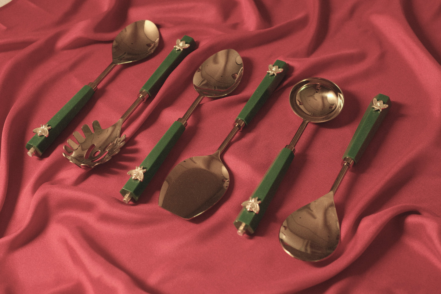 Green QueenBee Serving Set