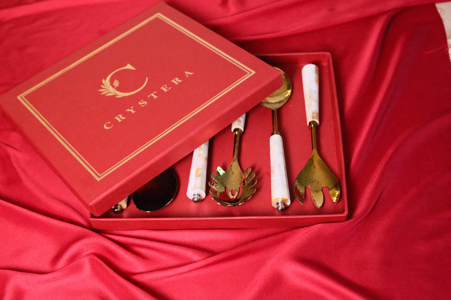 Cream Gold Round Marble Serving Set